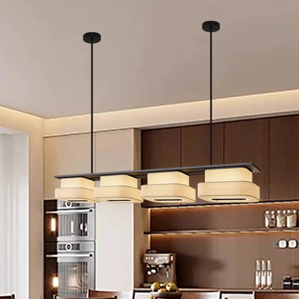 Dimbar LED-takkrona i alabaster – Svart metall
